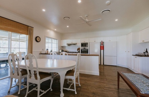 Belford House | Corunna Station Country House