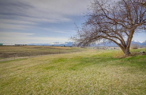 Corvallis House | Corvallis Coyote Creek House with Mountain Views!