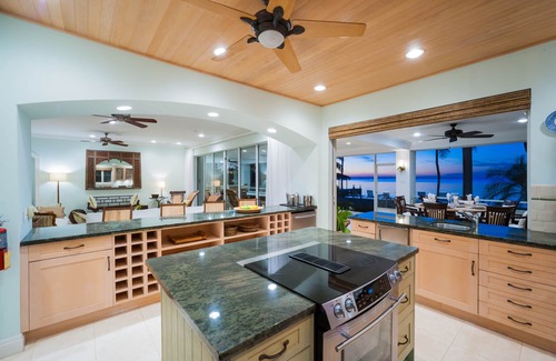 Rum Point House | Cos Kai: Harmonious Villa on Sandy Beach with Stunning Blue Views