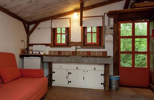 Municipality of Leudal House | Cosily furnished small wooden house.