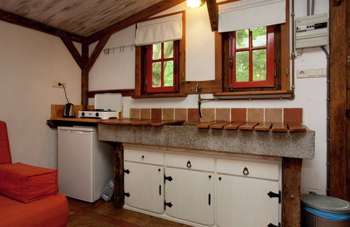 Municipality of Leudal House | Cosily furnished small wooden house.