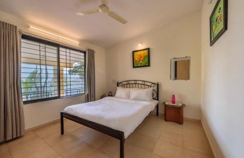 Paud Villa | CosmicStays Countryside Panorama-Lakeview Bungalow