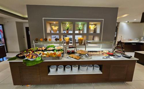 Lambi Hotel | Cosmopolitan Hotel