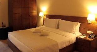 Dekwaneh Hotel | Cosmopolitan Hotel
