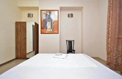Kentron House | Cost