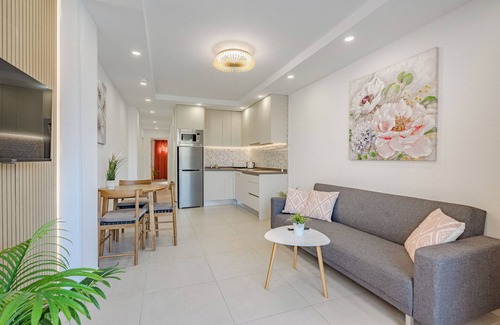 San Eugenio Apartment | Costa Adeje Stunning One Bedroom Apartment