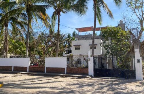 Los Ayala House | Costa Ayala casa para 18 personas a cuadra y media de la playa