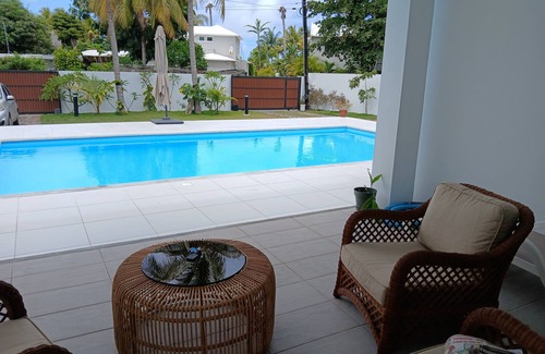 Pointe D'esny Villa | COSTA AZUL LUXURY VILLA, SLEEP MAX 10 PAX .3 MINS TO CRSTAL LAGOON BLUE BAY BEACH