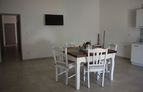 Naples Apartment | Costa Bruna Holiday House