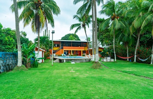 Puntarenas Villa | Costa Rican Beach House Rental in Puntarenas