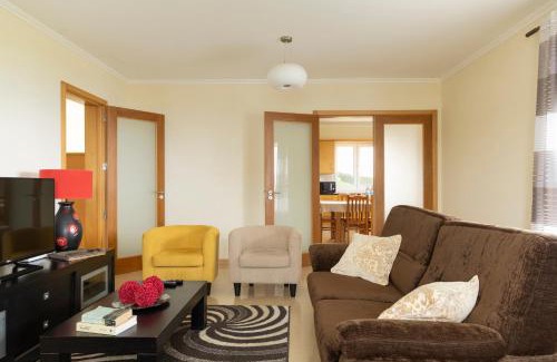 Algarvia House | Costa's Guest House