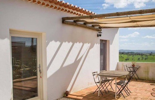Cercal Cottage | Costa Vicentina cottage with a view