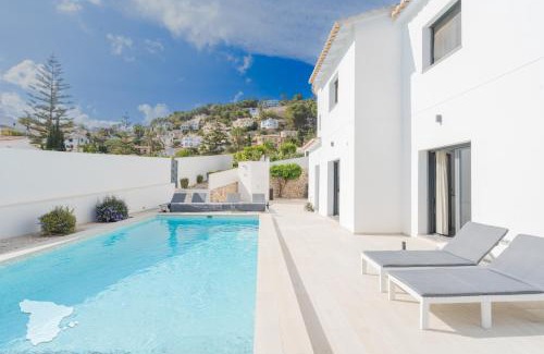 Fustera Villa | CostaBlancaDreams Villa Montemar in Benissa