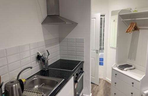 Yeading Apartment | Cosy 1-Bed Studio in Northolt perfect to unwind