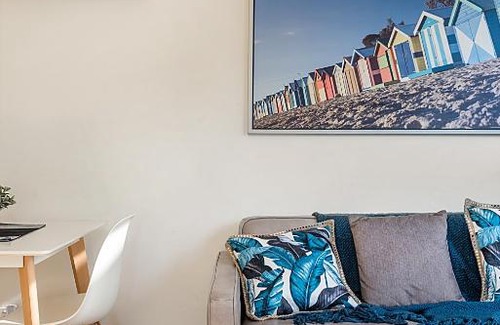 Richmond Apartment | Cosy 1-Bed Unit near MCG and AAMI Park