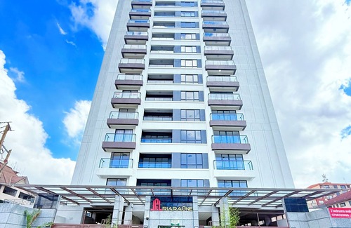 Thompson Estate Apartment | Cosy 1 br furnished rental near Junction mall in Lavington area Nairobi city.