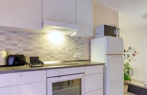Ta' Giorni Apartment | Cosy 1BR home in the heart of St.Julians w/WIFI