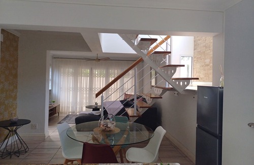 Nahoon Apartment | Cosy 2 Bedroom Apartment in a Prominent Area of East London Nahoon