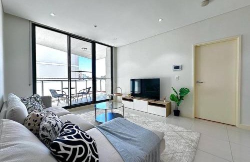 Homebush Apartment | Cosy 2-Bedroom Apartment, Homebush NSW 2140