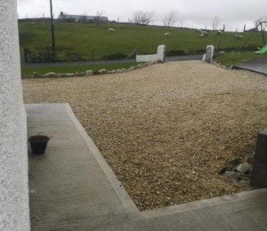 Ardara House | Cosy 2 Bedroom Cottage