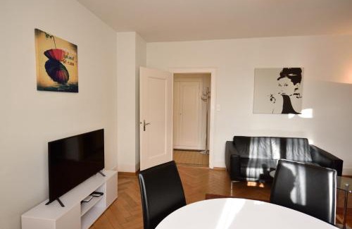 District 2 Apartment | Cosy 2-bedroom near lake - Stardust 31