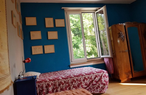 District 2 House | Cosy 20 sq meter room: 6 min from the main train Station