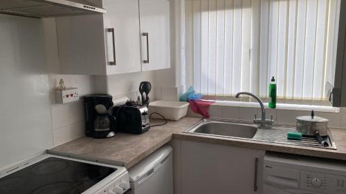 Bolton House | Cosy 3-Bed Bolton Retreat - Parking & Pet-Friendly