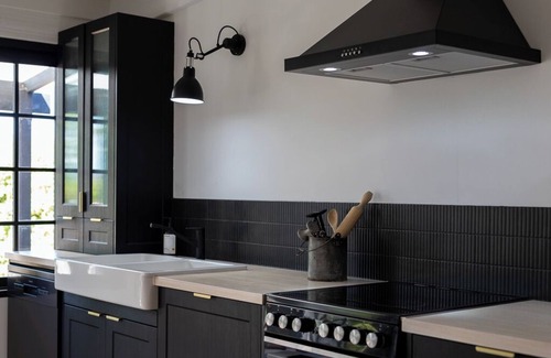 Perth House | Cosy 3-Bedroom Escape with Outdoor Bliss