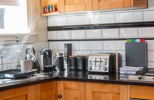 Freemans Bay Apartment | Cosy 3 Bedroom Villa in Freeman's Bay