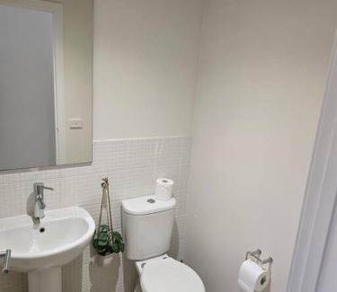 Kellyville Ridge Villa | Cosy 5 x bedroom Kellyvil Ridge