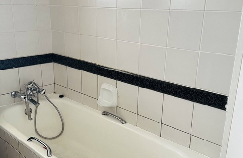South Beach Apartment | Cosy accommodation ,2 minute from the South Beach Durban .Suitable for families.