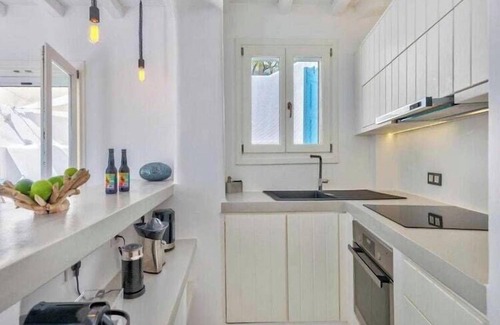 Psarou Apartment | Cosy air-conditioned flat -1BD/2P - Mykonos