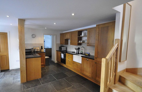 Ballater House | Cosy and comfortable cottage, a short walk to village and amenities.