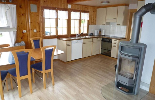 Latterbach Apartment | Cosy apartment for 7 people with WIFI, TV, balcony and pets allowed