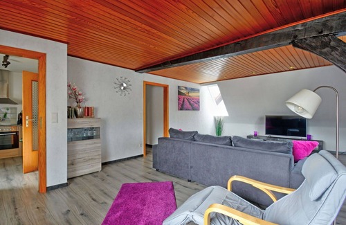 Schwalenberg Apartment | Cosy apartment for 2 guests with WIFI, TV, pets allowed and parking