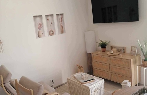 Bethisy-Saint-Pierre Apartment | Cosy apartment 2 steps from the forest and 15 minutes from town.