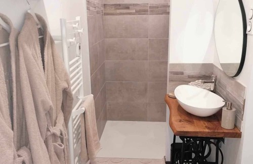 Bethisy-Saint-Pierre Apartment | Cosy apartment 2 steps from the forest and 15 minutes from town.