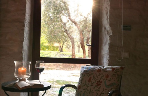 Colle di Val d'Elsa Villa | Cosy apartment in villa with pool, WIFI, TV, patio, panoramic view, parking, close to San Gimignano