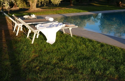 Colle di Val d'Elsa Villa | Cosy apartment in villa with pool, WIFI, TV, patio, panoramic view, parking, close to San Gimignano