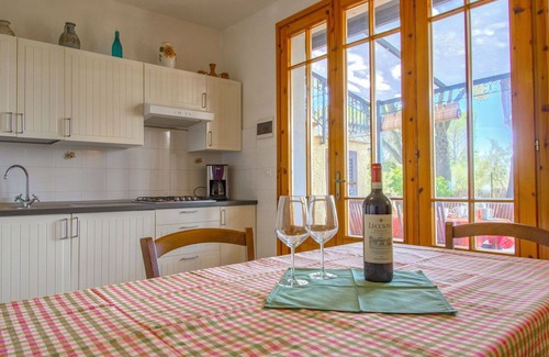 Casale Marittimo Apartment | Cosy apartment for 6 guests with pool, WIFI, TV, patio and pets allowed