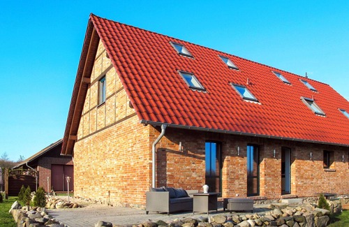 Woldegk Apartment | Cosy apartment for 4 people with TV, terrace and parking