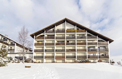 Oy Apartment | Cosy Apartment “Förster” with Mountain View, Balcony & Pool