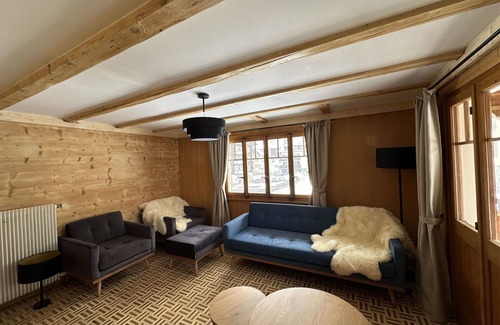 Saas Almagell Apartment | Cosy apartment for 6 guests with WIFI, TV and balcony
