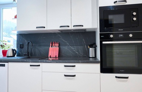 Desna Apartment | Cosy apartment for 4 people with pool, WIFI, TV and patio