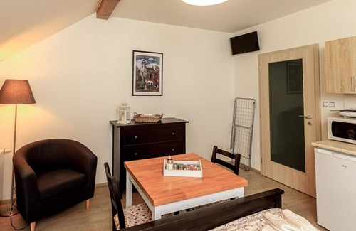 Arnoltice u Decina Apartment | Cosy apartment for 2 guests with WIFI, TV, terrace and parking