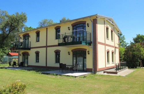 Splietsdorf Apartment | Cosy apartment for 2 guests with WIFI, TV, terrace, pets allowed and parking