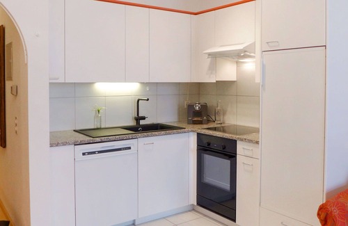 Champex-Lac Apartment | Cosy apartment for 3 guests with WIFI, TV and balcony