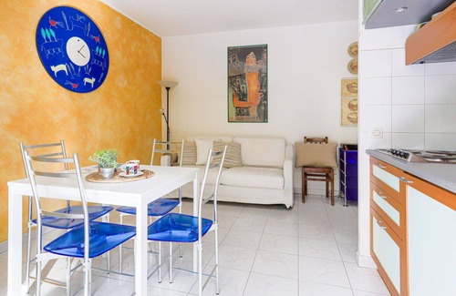 Saint Philippe Apartment | Cosy apartment for 3 people with WIFI, terrace, pets allowed and parking