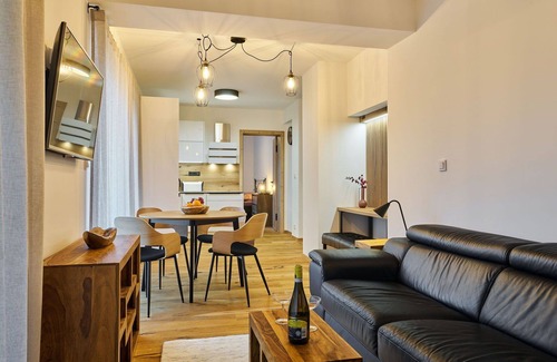 Pec pod Snezkou Apartment | Cosy apartment for 4 guests with WIFI, TV, terrace, panoramic view and parking