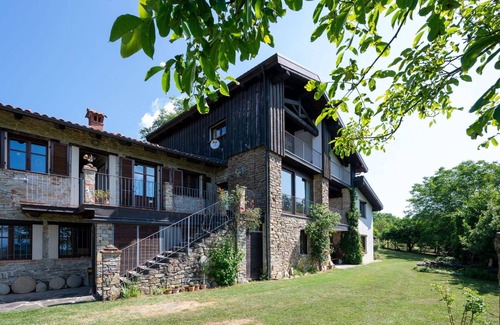 Murazzano Apartment | Cosy apartment for 4 guests with WIFI, terrace, pets allowed and panoramic view